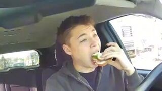 Cop mistakes sandwich for a cell phone