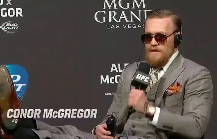 Conor McGregor: "Vote for me as your President and we will SAVE IRELAND TOGETHER"