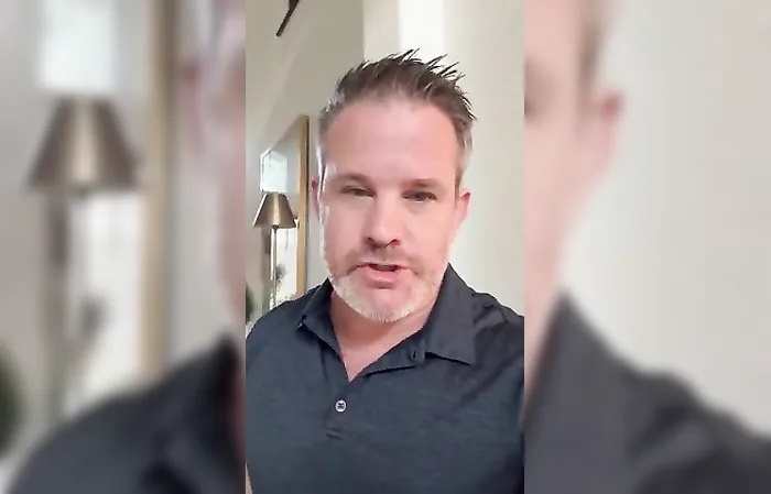Adam Kinzinger is crying on the Internet again
