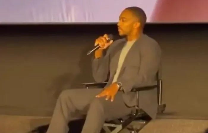 Anthony Mackie says Captain America doesn't represent 'America'