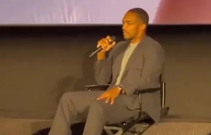 Anthony Mackie says Captain America doesn't represent 'America'