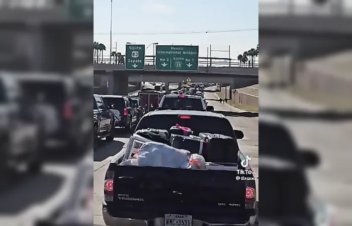 Traffic jams reported on roads leading back to Mexico