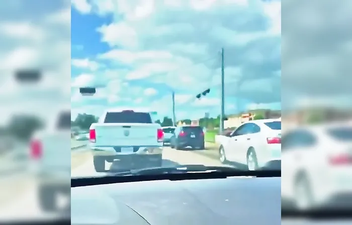 Don’t bring a machete to a gun fight in Texas