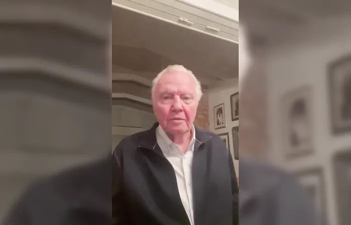 'We all did it, with the grace of God' - Jon Voight has message for America