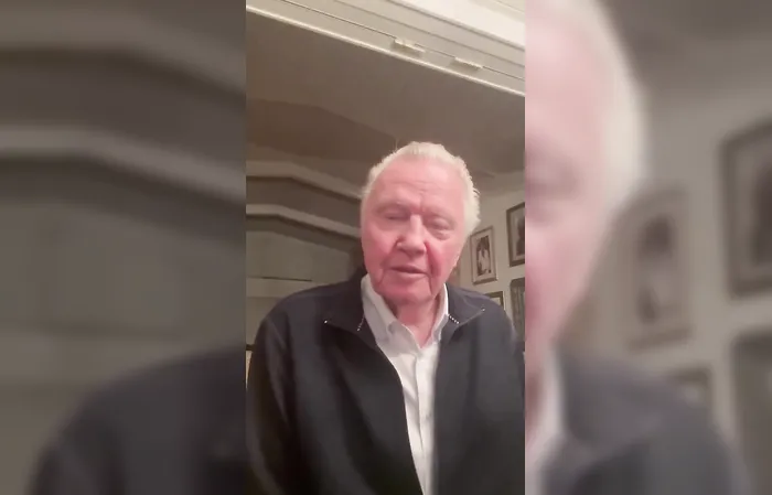 'We all did it, with the grace of God' - Jon Voight has message for America