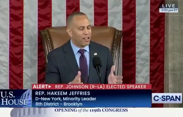 Hakeem Jeffries accidentally says 'we will FART HARD' for the freedom to vote' - corrects himself