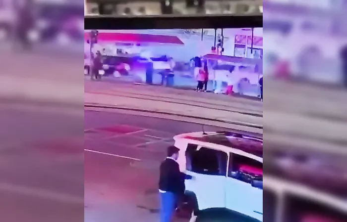 New Orleans suspect Shamsud Din Jabbar drives around police car, then plows into crowd