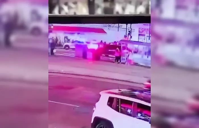 New Orleans suspect Shamsud Din Jabbar drives around police car, then plows into crowd