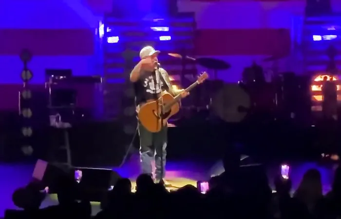 Rocker Aaron Lewis blames Democrats for 'Every Scar That Exists On This Country'