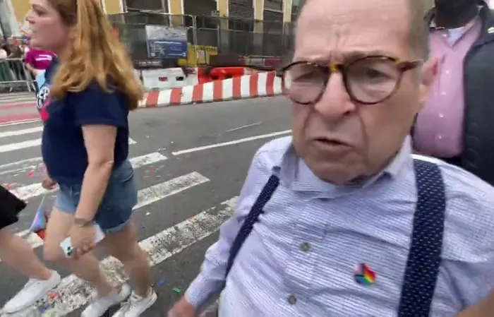 'Waddle Around like a Batman Villain': Critic destroys Jerry Nadler during Pride event