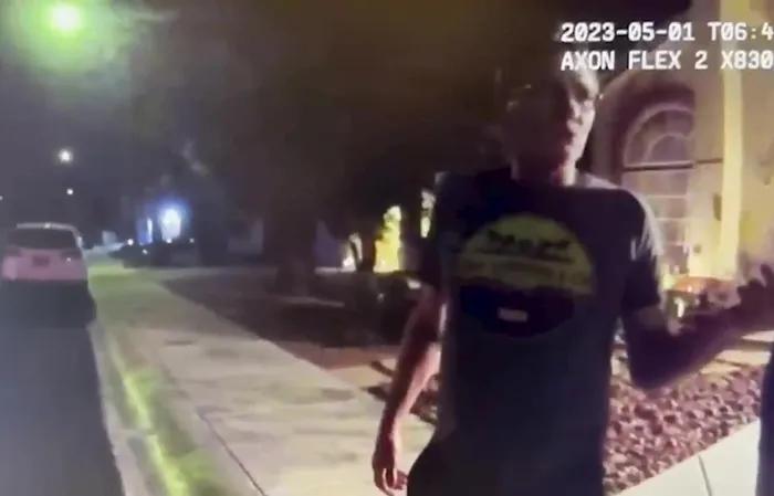 'Nervous' police respond to call about UFO and '10-foot creature' in Las Vegas (body cam video)