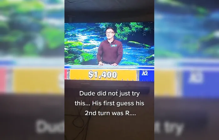 No way he tried this on Wheel of Fortune