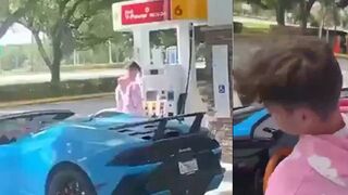 Jack Doherty caught without security, runs like a baby