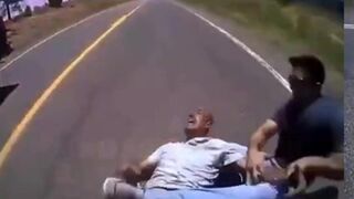 Random stranger helps pregnant cop beat off a suspect by putting him in a wrestling move