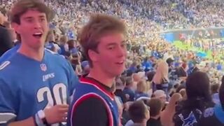 He Wasn’t Ready for This! Random Mom Stuns Young Lions Fan With the Sweetest Gift