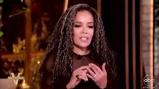 The View’s Sunny Hostin turns on Chuck Schumer, demands he step down