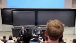 Harvard prof Larry Summers apologizes for ties to Jeffrey Epstein, later resigns