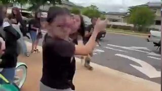 When the bag drops and hair goes up, you know what time it is