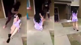 Mom beats babysitter after she slapped her daughter