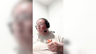 How to swallow 4 wieners at once