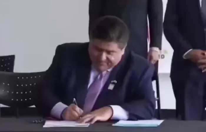 Governor JB Pritzker signs bill repealing FELONY charge for knowingly spreading HIV