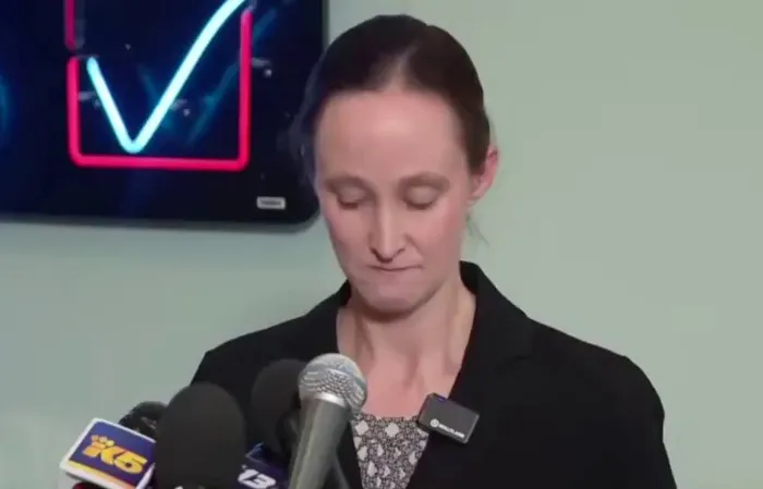 She'd rather rob taxpayers instead of telling people to get a job