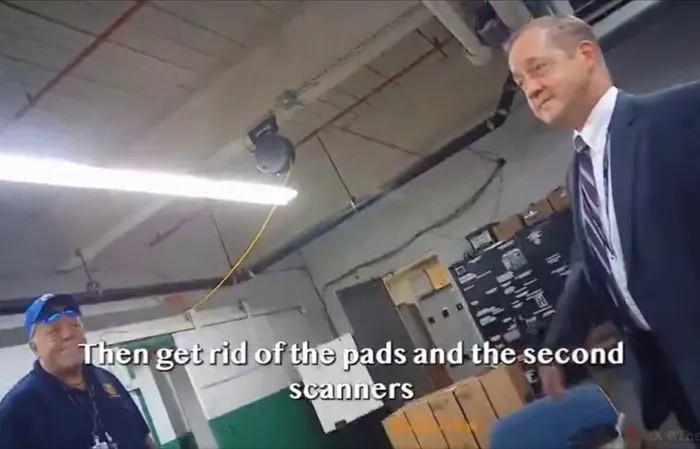 DelCo PA election officials CAUGHT on SHREDDING 2020 election evidence