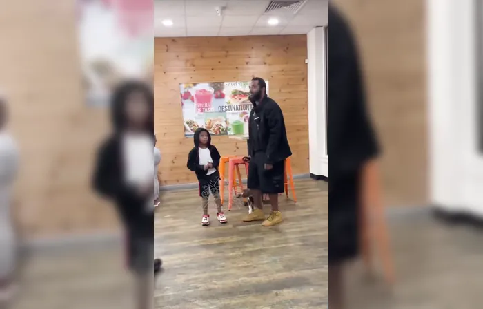 Don't end up like him - Dad protects son from it