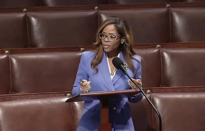 Rep. Sheila Cherfilus-McCormick needs to be in JAIL ASAP