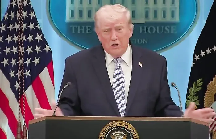 Trump: a leaker helped Iran, now they will pay the consequence