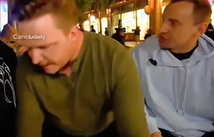 Disneyland employee accused of trying to meet underage child
