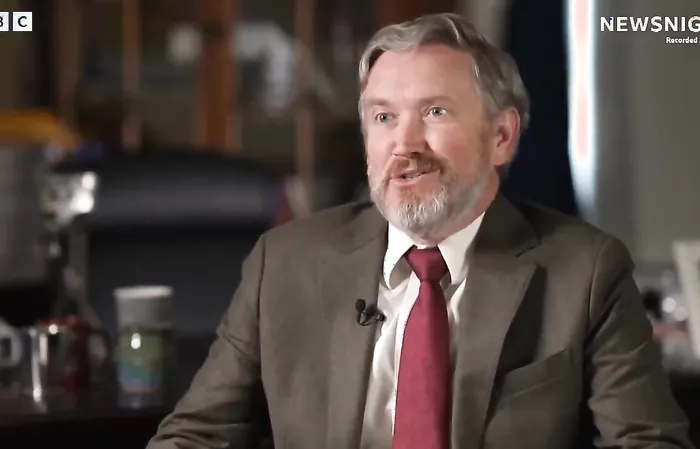 Thomas Massie drops a bombshell on Pam Bondi and Epstein files COVER UP