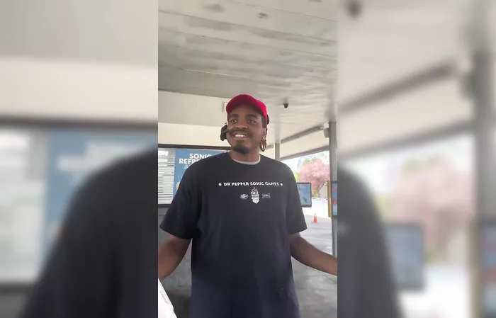 Sonic employee tells off rude customer and it's awesome