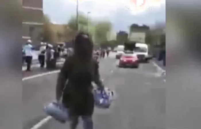 Pack of thugs STEAL water meant for marathon runners
