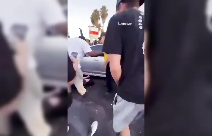 This is why you don't go to those stupid car things