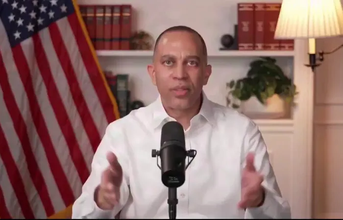 Hakeem Jeffries unknowingly admits the quiet part out loud