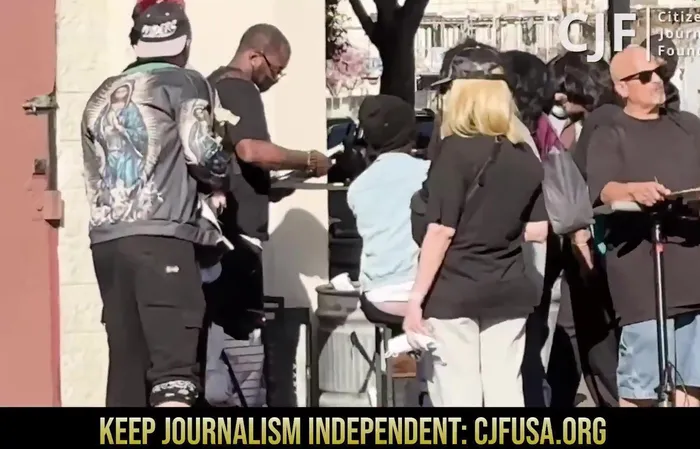 Undercover reporter got BRIBED by Democrats to sign petition