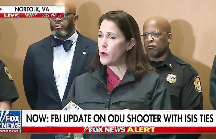 College students who UNALIVED the terrorist shooter with their bare hands receive praise across America