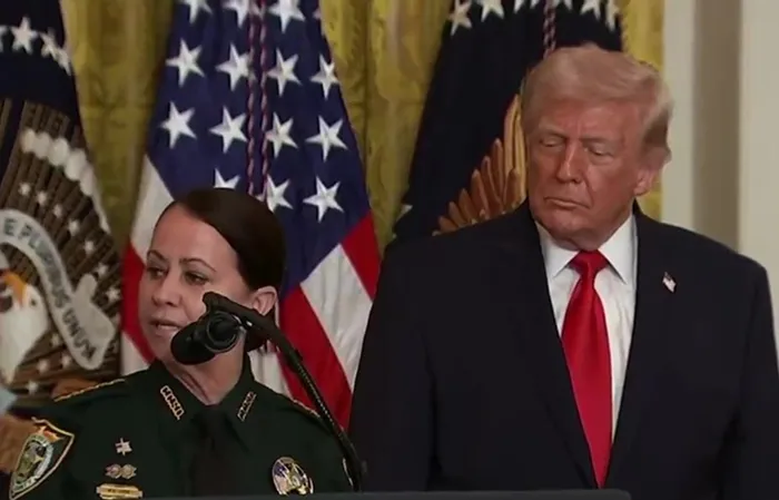 Florida Sheriff is a true American PATRIOT for this