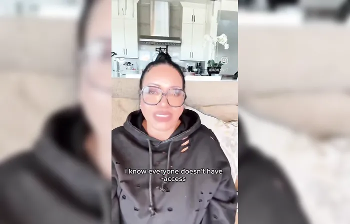 Woman who sings "PUSH IT" reveals horrors of Hollywood
