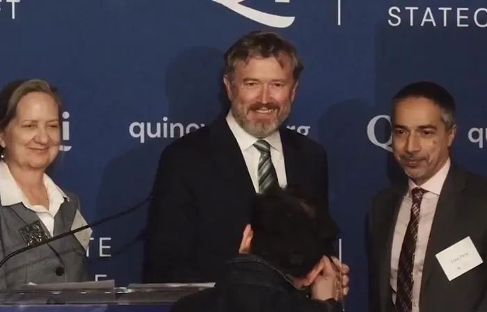 Did Massie accept an award linked to an Iranian lobbyist?