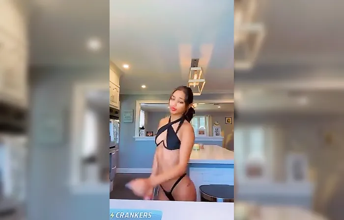 Looking cute, def won't delete