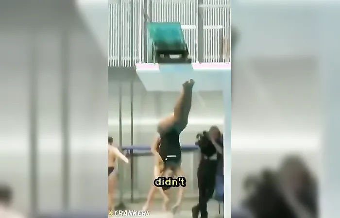 Swimmer chicks are usually hot