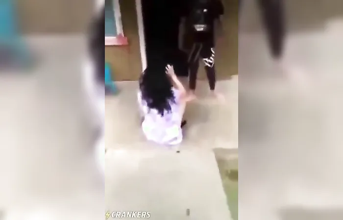 Mom beats babysitter after she slapped her daughter
