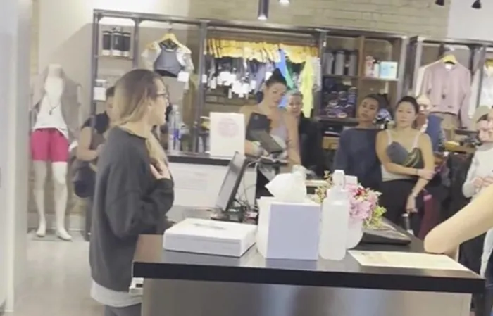 Yoga spot flooded with mob of liberal women over ICE