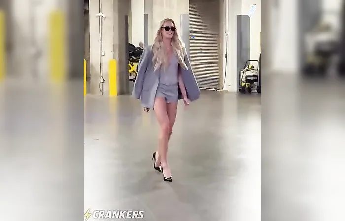 Sophie Cunningham looking hot
