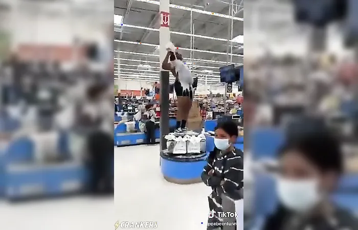 This is why I don't go to Walmart no more
