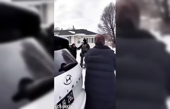 ICE Agents Smash Vehicle Window During Detention Operation in Minnesota