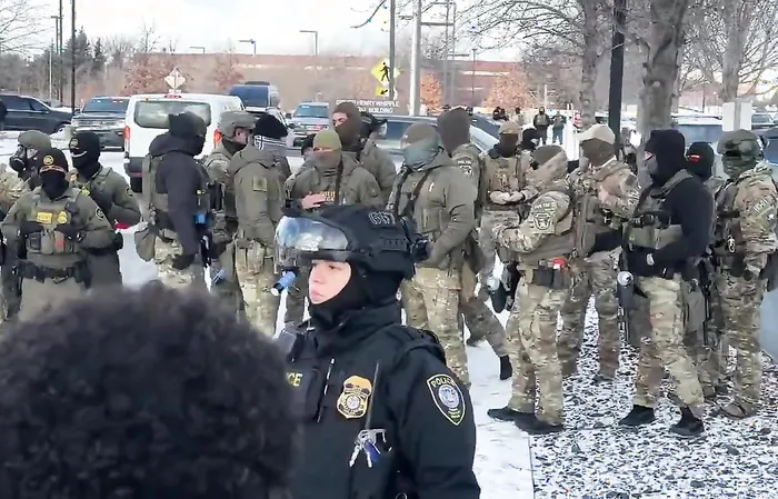 Federal Agents Stop Ilhan Omar Cold, Deny Access