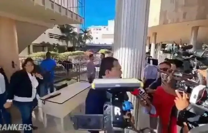 Honduran legislator hit in the head by a grenade